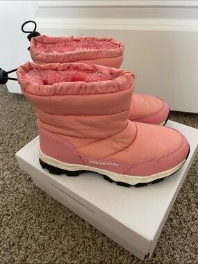 Dream Pairs Coral Pink Quilted Winter Boots